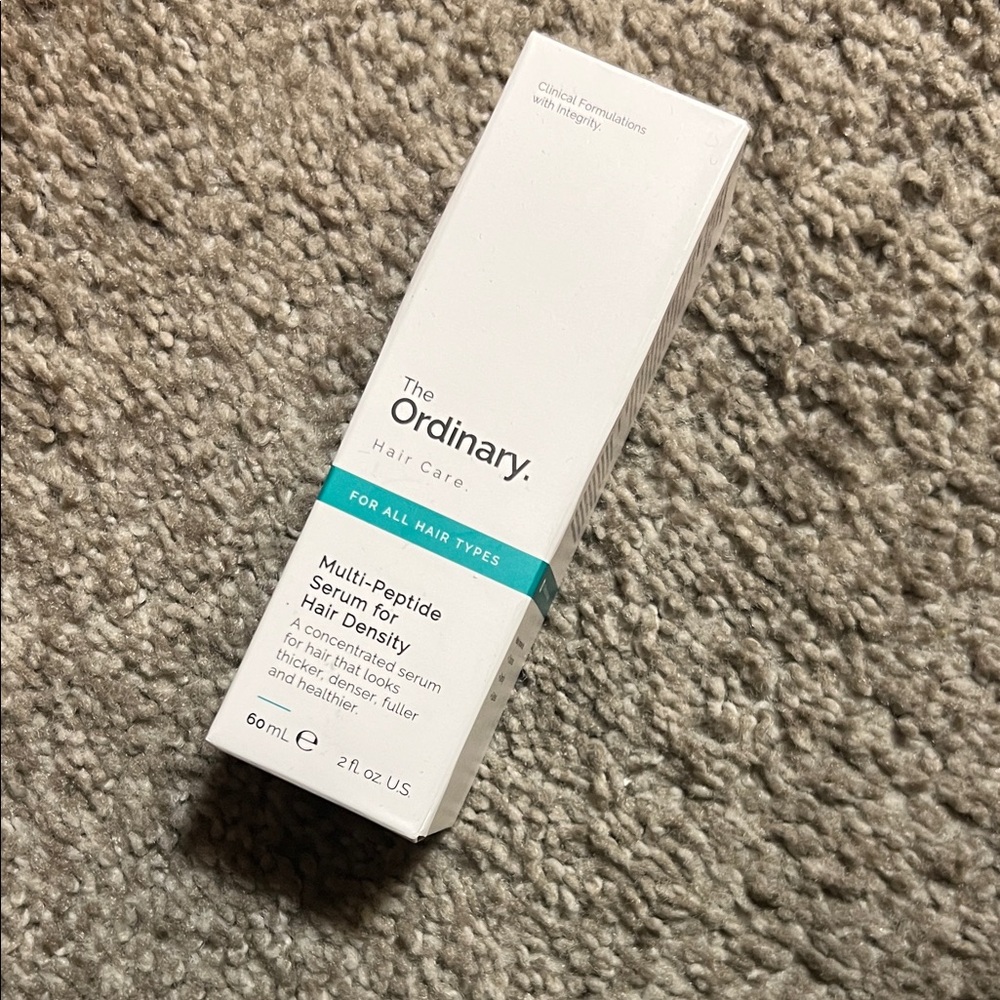 The Ordinary Multi-Peptide Hair Serum - White and Teal